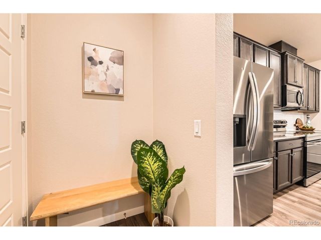 6153 N Ceylon St 10-303, Denver, CO 80249
