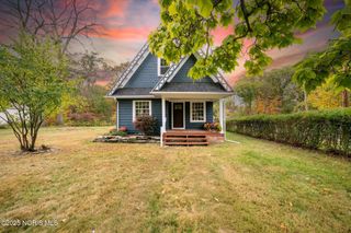 3304 Island Avenue, Toledo, OH 43614