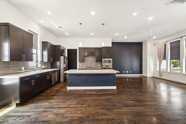 1703 Weber Street, Houston, TX 77007