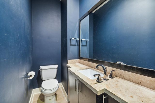 1703 Weber Street, Houston, TX 77007