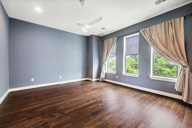 1703 Weber Street, Houston, TX 77007