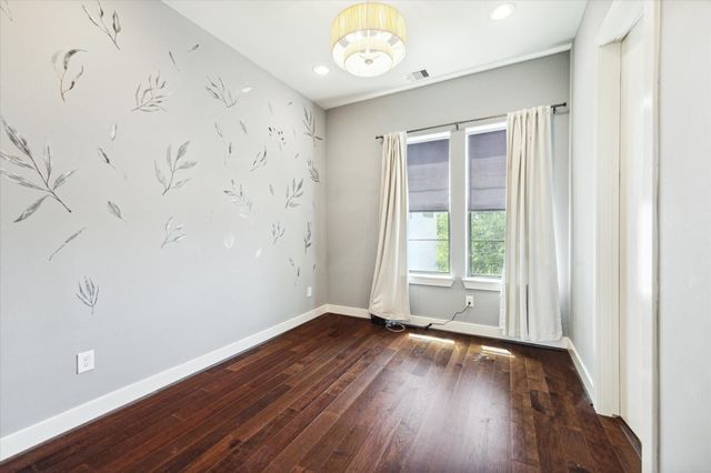 1703 Weber Street, Houston, TX 77007