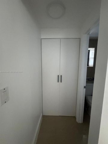 8990 NW 5th Avenue 8990, El Portal, FL 33150