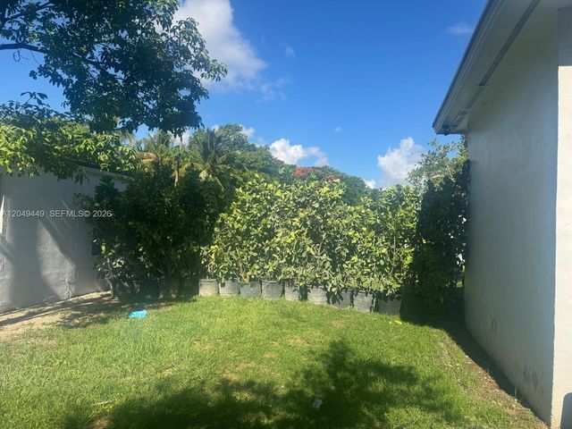 8990 NW 5th Avenue 8990, El Portal, FL 33150