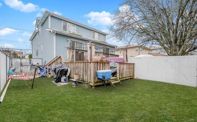 32 Kelly Boulevard, Staten Island, NY 10314