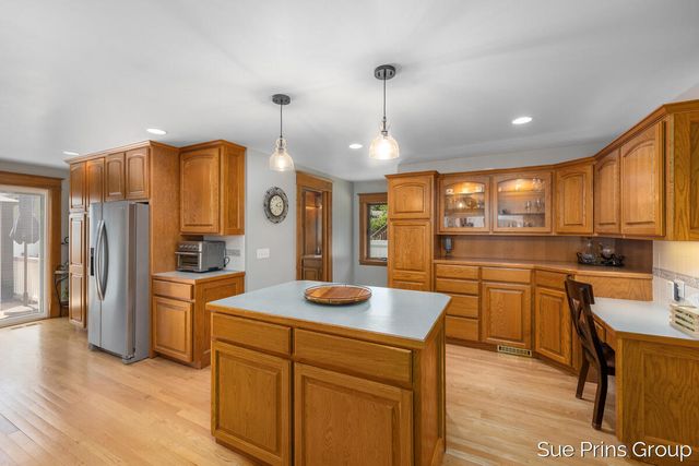 3836 30th Street SW, Grandville, MI 49418