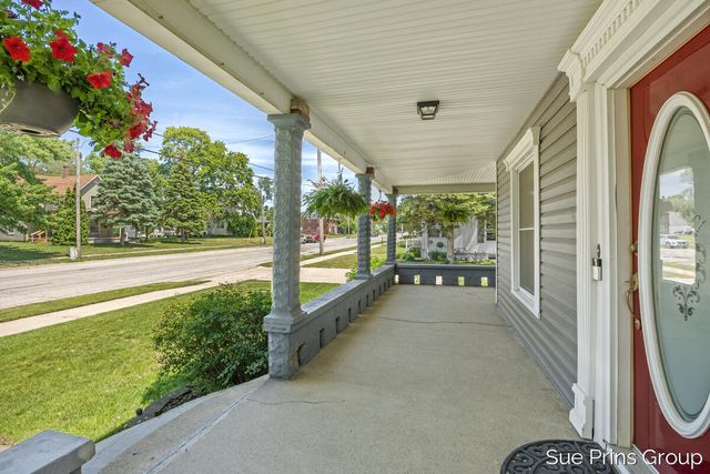 3836 30th Street SW, Grandville, MI 49418