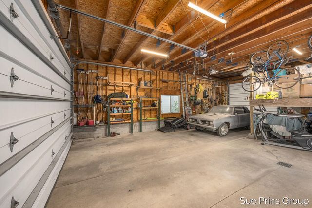 3836 30th Street SW, Grandville, MI 49418