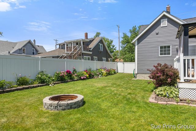 3836 30th Street SW, Grandville, MI 49418