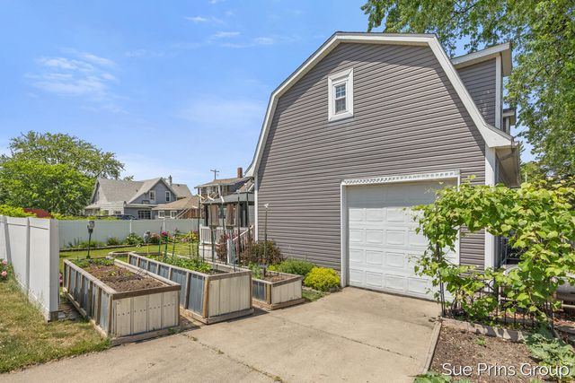 3836 30th Street SW, Grandville, MI 49418