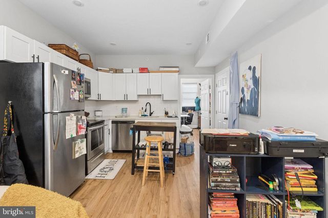 2932 W OXFORD ST, Philadelphia, PA 19121