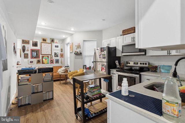2932 W OXFORD ST, Philadelphia, PA 19121