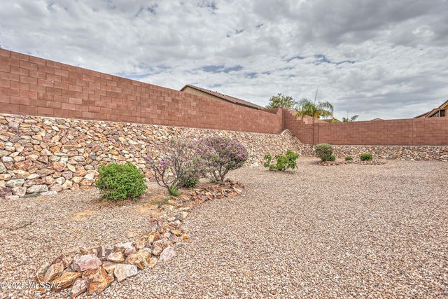 5460 W Thornscrub Road, Marana, AZ 85658