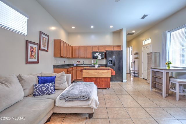 5460 W Thornscrub Road, Marana, AZ 85658