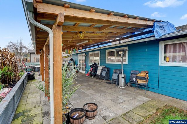 4713 Herrin Dr NE, Salem, OR 97305