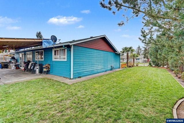 4713 Herrin Dr NE, Salem, OR 97305