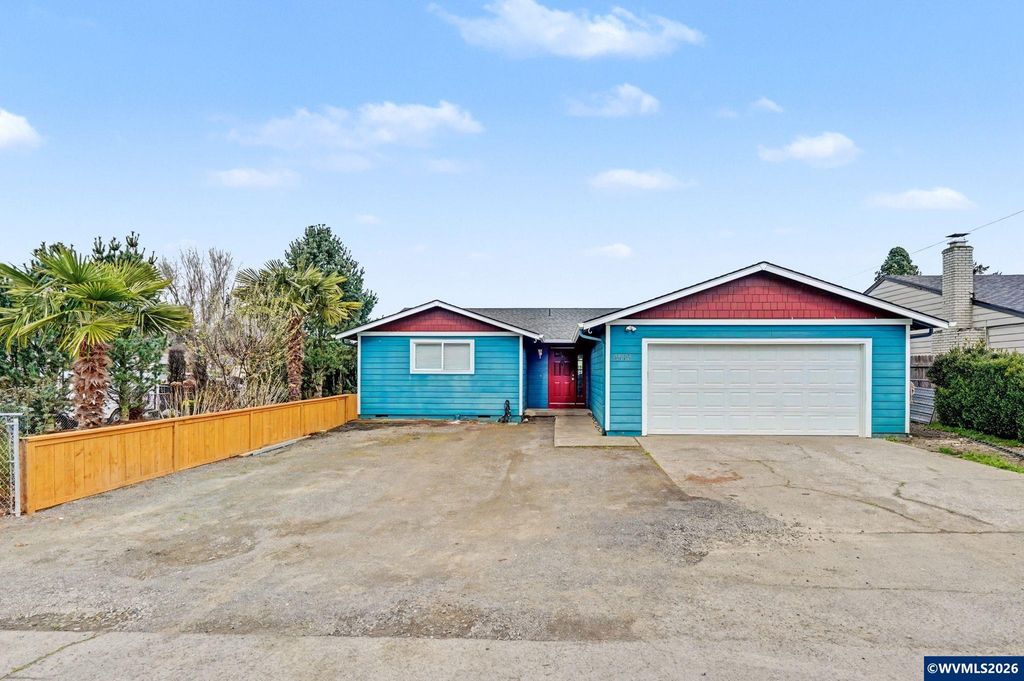 4713 Herrin Dr NE, Salem, OR 97305