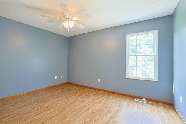 214 Springwood Drive, Alexandria, KY 41001