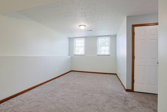 214 Springwood Drive, Alexandria, KY 41001