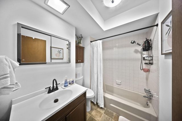 5769 Sandalwood Boulevard, Columbus, OH 43229