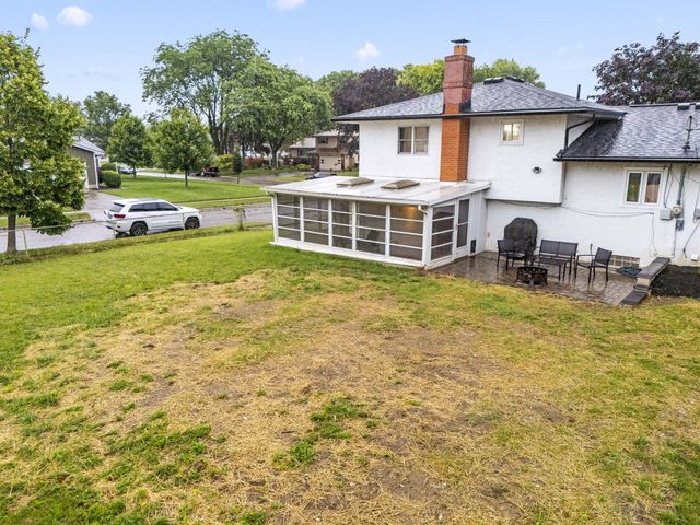 5769 Sandalwood Boulevard, Columbus, OH 43229