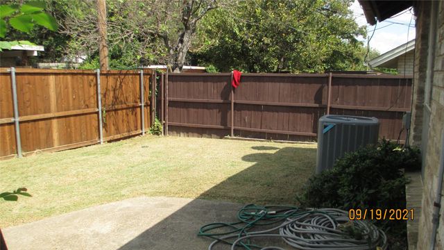 13433 Blossomheath Lane, Dallas, TX 75240