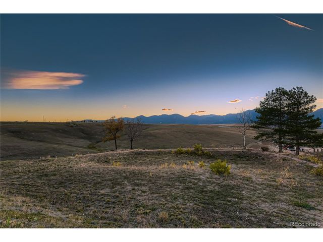 8 Benchmark Dr, Boulder, CO 80303