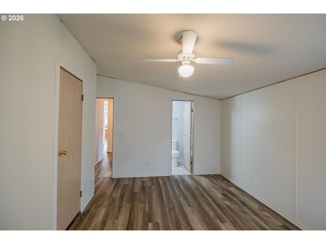 835 Se 1ST Ave, Canby, OR 97013