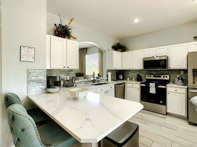 2709 MANESTY LANE, Kissimmee, FL 34747