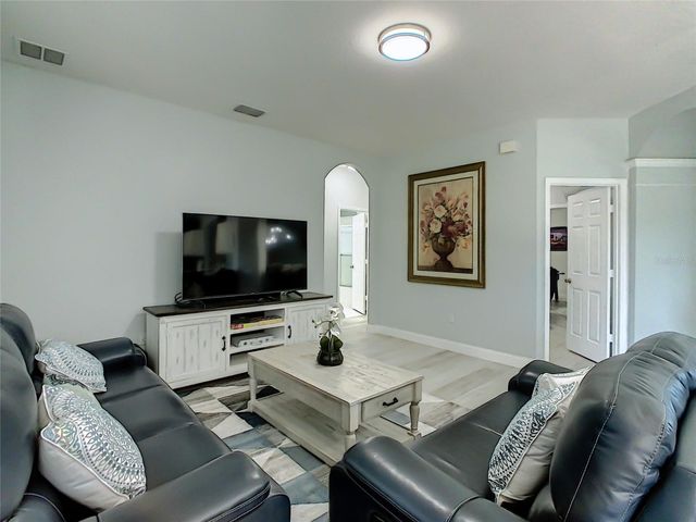 2709 MANESTY LANE, Kissimmee, FL 34747