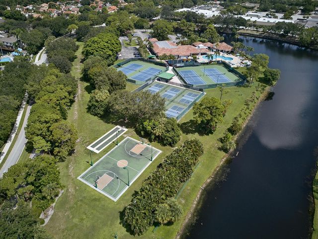126 HAMMOCKS Drive, Greenacres, FL 33413