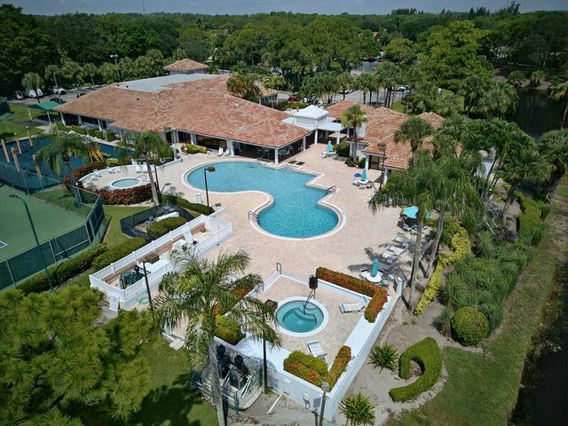 126 HAMMOCKS Drive, Greenacres, FL 33413