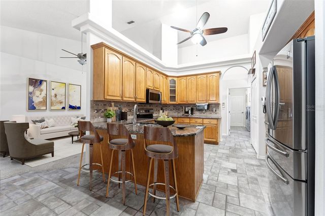 1900 GRIFF WOOD CT COURT, St Cloud, FL 34772