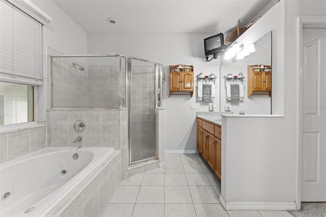 1900 GRIFF WOOD CT COURT, St Cloud, FL 34772