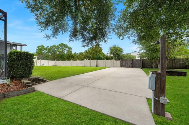 1900 GRIFF WOOD CT COURT, St Cloud, FL 34772