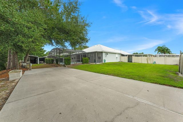 1900 GRIFF WOOD CT COURT, St Cloud, FL 34772