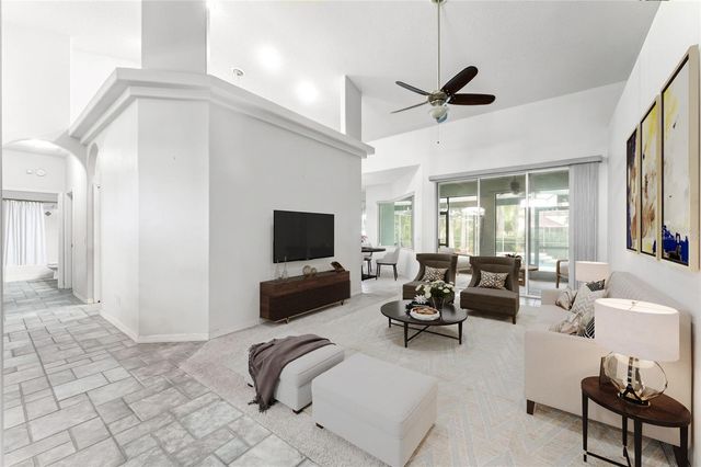 1900 GRIFF WOOD CT COURT, St Cloud, FL 34772