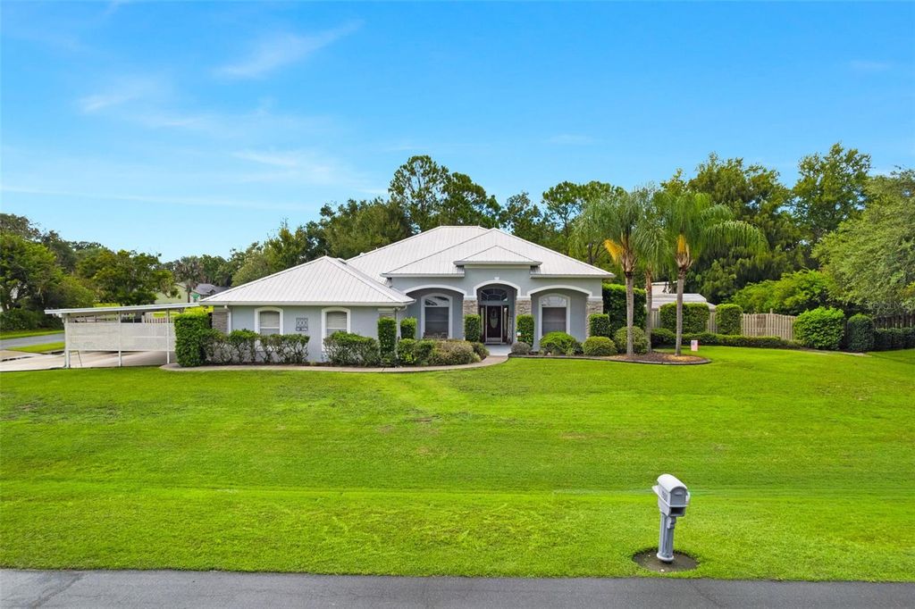 1900 GRIFF WOOD CT COURT, St Cloud, FL 34772