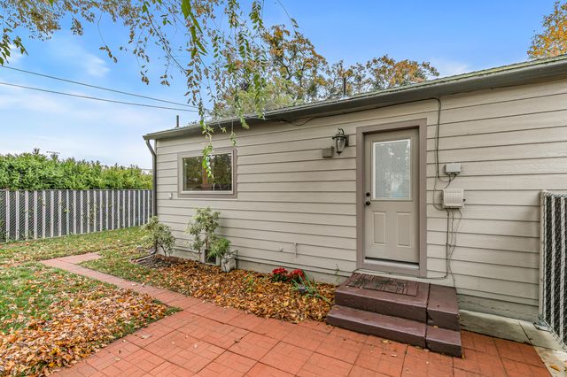 706 Monroe Street, Medford, OR 97501