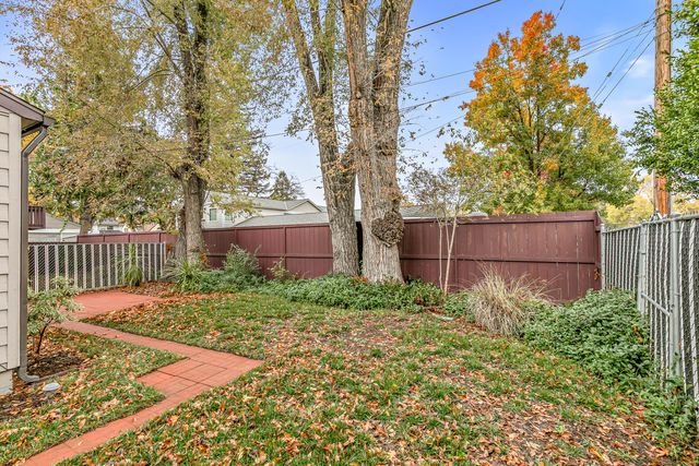 706 Monroe Street, Medford, OR 97501