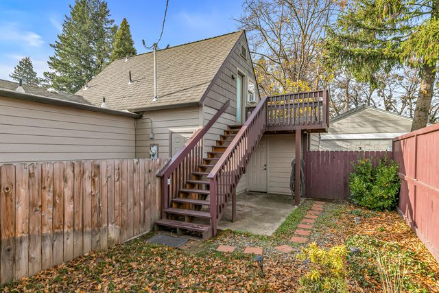 706 Monroe Street, Medford, OR 97501