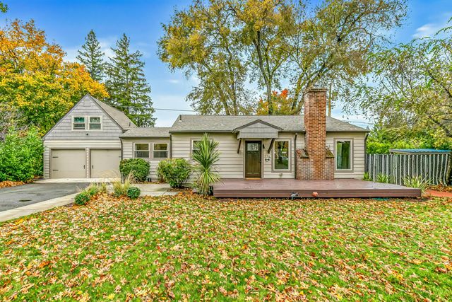 706 Monroe Street, Medford, OR 97501