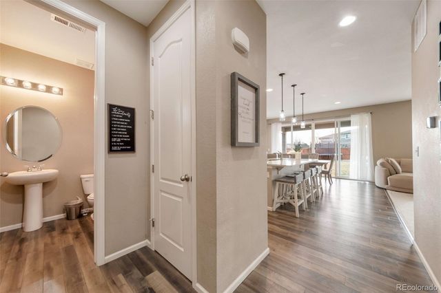 25656 E Bayaud Avenue, Aurora, CO 80018