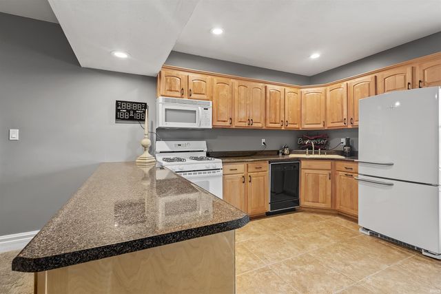 3016 S Brentwood Place, Monticello, IN 47960