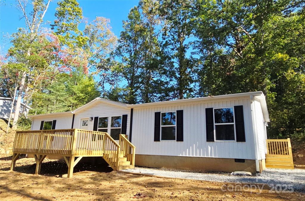 12 McGee Hill Road, Fairview, NC 28730