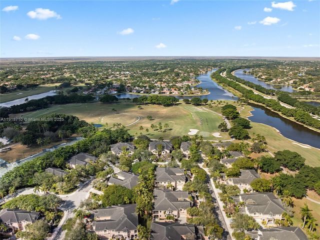 2649 Center Ct Dr 2-7, Weston, FL 33332