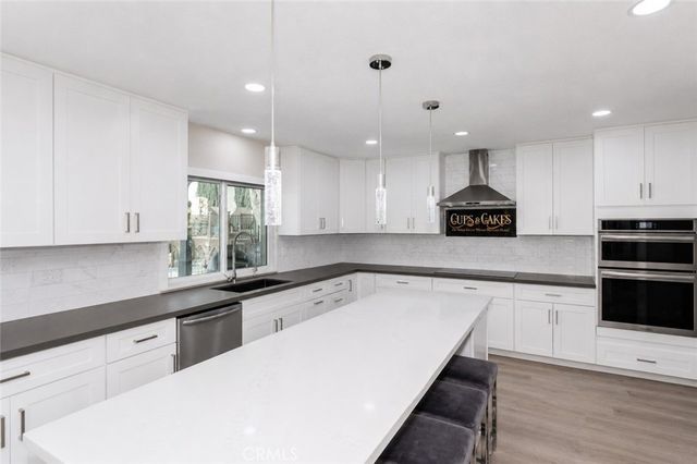 22706 Lighthouse, Canyon Lake, CA 92587