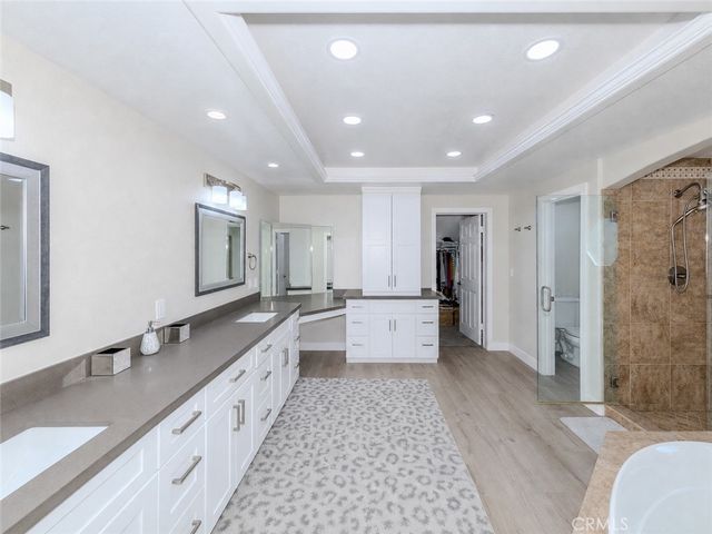 22706 Lighthouse, Canyon Lake, CA 92587