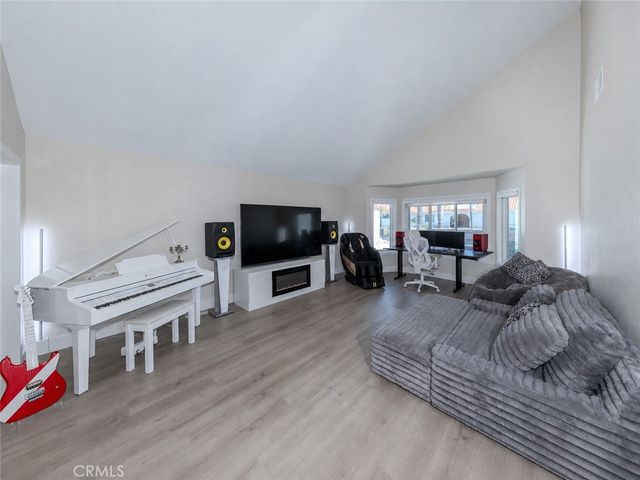 22706 Lighthouse, Canyon Lake, CA 92587