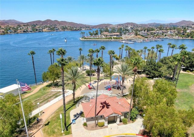 22706 Lighthouse, Canyon Lake, CA 92587